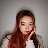 襟上花的头像