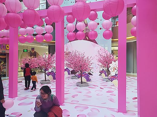 春节桃花氛围布置