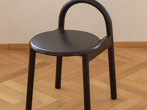 半圆凳子