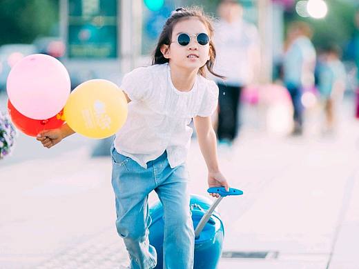 頑皮小公主（個人主頁-ZMzAwNjI3MzI=） - 人像攝影 - 站酷設計師寧靜致遠1968原創(chuàng)素材 - 站酷ZCOOL