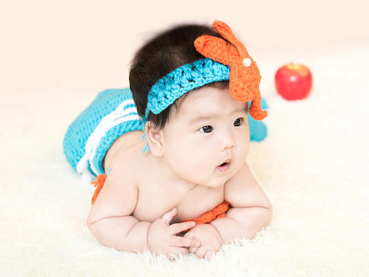 朋友家的宝宝（个人主页-ZMTc5NTQwMzY=） - 人像摄影 - 站酷设计师橘子刀刀原创素材 - 站酷ZCOOL