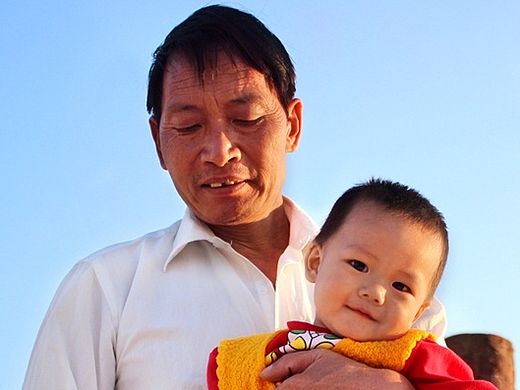 開(kāi)心果（個(gè)人主頁(yè)-ZMTMyNTM4MDg=） - 人文/紀(jì)實(shí)攝影 - 站酷設(shè)計(jì)師smile_manager原創(chuàng)素材 - 站酷ZCOOL