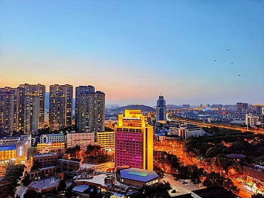 夜与城市的呼吸