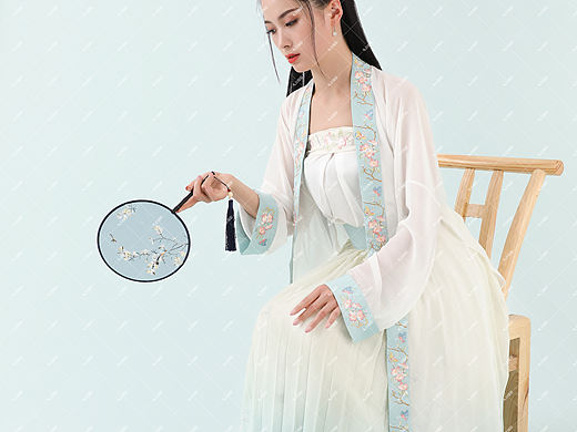 汉服拍摄(个人主页-ZNDUxNTE2MTY=) - 产品摄影 - 站酷设计师凡音电商摄影原创素材 - 站酷ZCOOL
