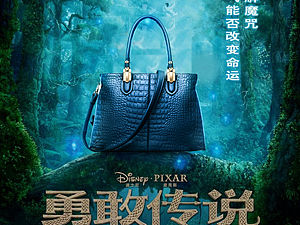 电影般的产品海报