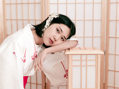 和服美少女