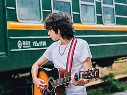 【個(gè)人練習(xí)】吉他少年與火車站
