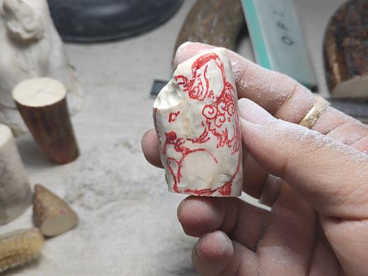 雕刻作品《食梦貘》    