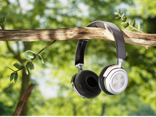 耳机和洗发水场景渲染