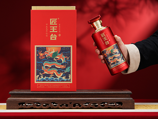白酒拍摄白酒摄影【匠王台】龙年纪念酒