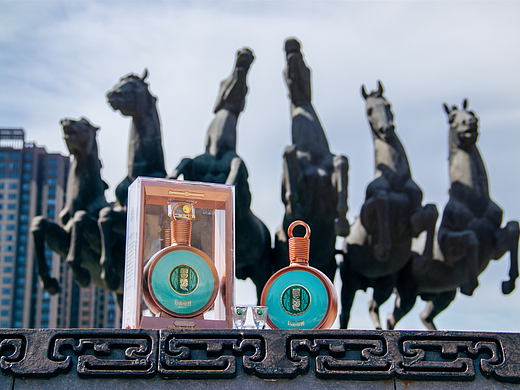 君品习酒打卡洛阳（个人主页-ZNjAwOTY2NDQ=） - 产品摄影 - 站酷设计师shenchao1213原创素材 - 站酷ZCOOL