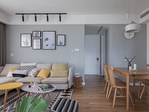 她家90m²原木小三居，生活仪式感都有了！