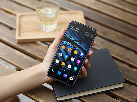 iQOO丨5G上手图拍摄（个人主页-ZNjgyOTMwMjg=） - 产品摄影 - 站酷设计师摄影师苏徕原创素材 - 站酷ZCOOL