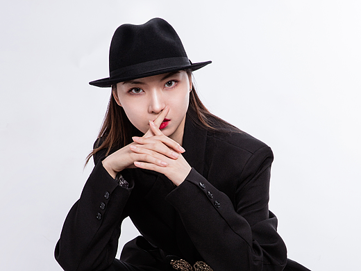 帅不帅？（个人主页-ZNjgxMjg3MTI=） - 人像摄影 - 站酷设计师哥本哈苏原创素材 - 站酷ZCOOL