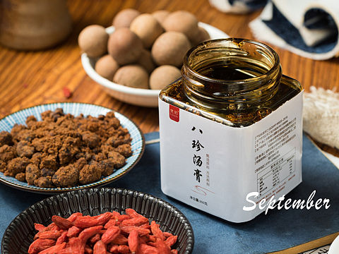 伏濕膏 產(chǎn)品拍攝（個(gè)人主頁(yè)-ZNDcwMTg1NDA=） - 產(chǎn)品攝影 - 站酷設(shè)計(jì)師玥不吃原創(chuàng)素材 - 站酷ZCOOL