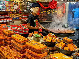 火锅老板两头受气:“锅底贵”的锅谁来背?