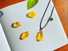 蜜蜡萌物