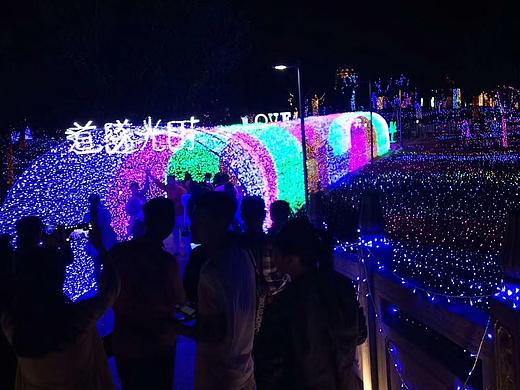 专业提供房地产商业广场火爆梦幻灯光节变形金刚恐龙（个人主页-ZMTc1ODg2OTI=） - 工艺品设计 - 站酷设计师明创商务原创素材 - 站酷ZCOOL