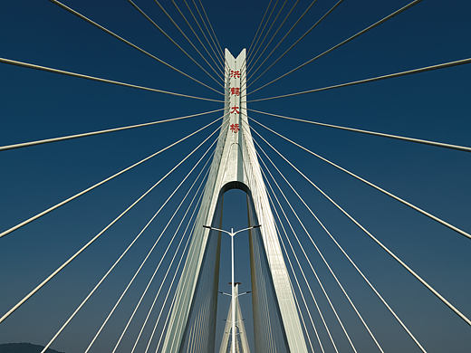 洪鶴大橋（個(gè)人主頁(yè)-ZNDk0MDMyMDQ=） - 環(huán)境/建筑攝影 - 站酷設(shè)計(jì)師壹樂(lè)原創(chuàng)素材 - 站酷ZCOOL