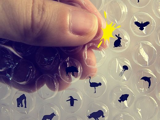 小小世界（個人主頁-ZMTM1NDgxMjA=） - 海報 - 站酷設(shè)計師misspearl原創(chuàng)素材 - 站酷ZCOOL