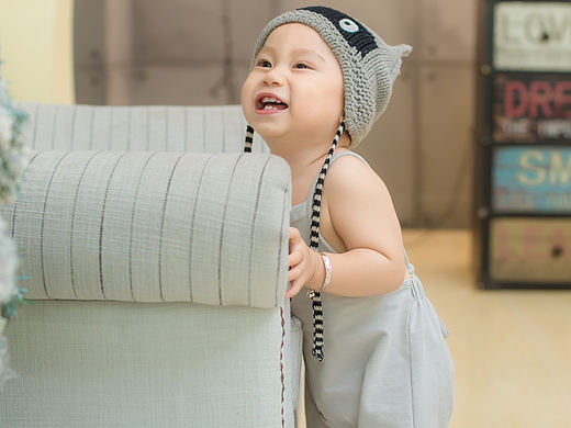 娃兒一歲了（個(gè)人主頁(yè)-ZMzA3ODA4MTY=） - 人像攝影 - 站酷設(shè)計(jì)師巧妹子原創(chuàng)素材 - 站酷ZCOOL