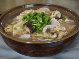 三鲜腐竹堡