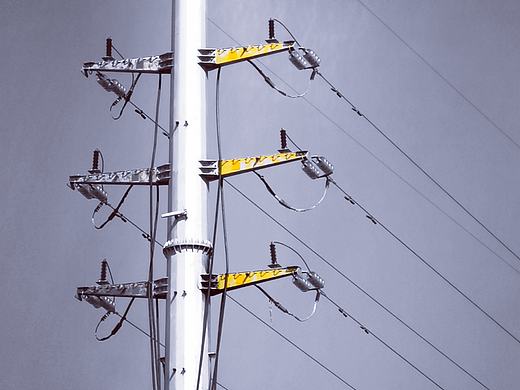高壓電桿（個人主頁-ZNDI3MDIxMTI=） - 人文/紀(jì)實(shí)攝影 - 站酷設(shè)計(jì)師青山白頭原創(chuàng)素材 - 站酷ZCOOL