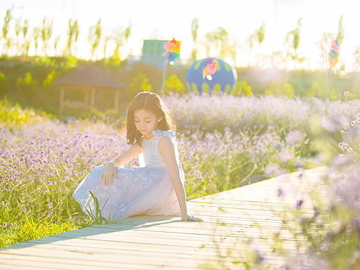 喜欢用光去表达故事 我是儿童摄影师逸凡