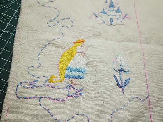 刺绣书皮（个人主页-ZMzYzNDQ3NzY=） - 其他手工艺 - 站酷设计师手作小姑娘原创素材 - 站酷ZCOOL