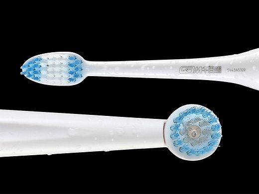 千百媚电动牙刷