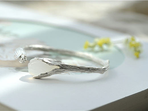 古朴银饰品拍摄钻戒珠宝拍照