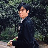 摇晃的竹竿的头像