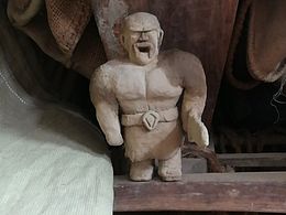 野蛮人，泥巴雕像