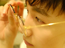 “你的眼睛里好像有星星”