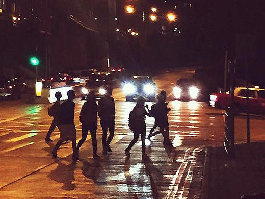 握把清寒等夜裡