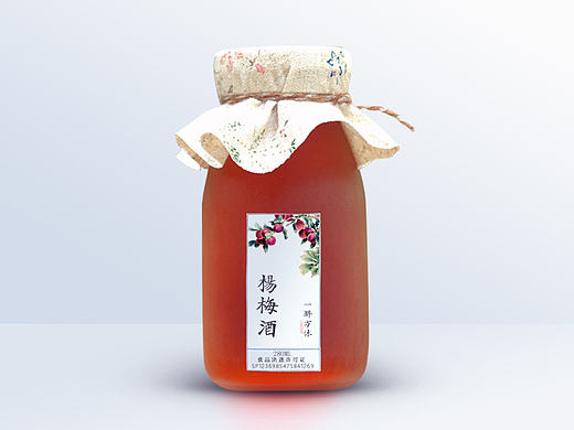 杨梅酒标贴设计
