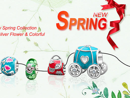 一组银饰品海报