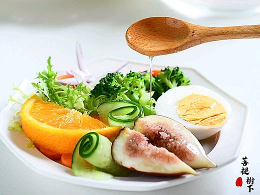 冷榨椰子油