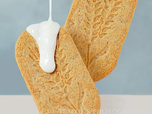 美食摄影 | 谷优消化饼