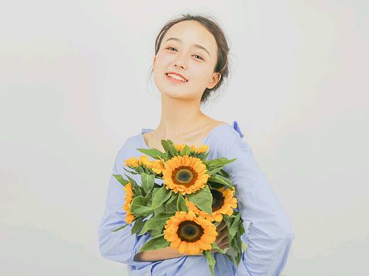 初次尝试，谢谢美丽的麻豆（个人主页-ZMTc5NjkzODA=） - 人像摄影 - 站酷设计师Clock_J原创素材 - 站酷ZCOOL