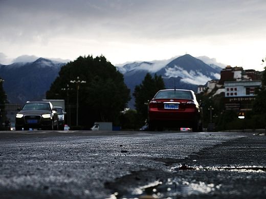 世界那么大,我想去喝酒。
