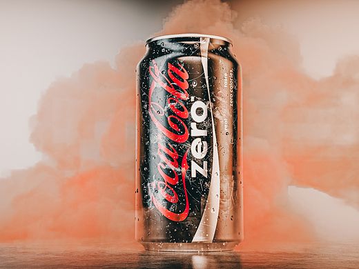 可口可樂飲料罐渲染……（個人主頁-ZNTAwMzU3NDA=） - 產(chǎn)品 - 站酷設(shè)計師微笑S原創(chuàng)素材 - 站酷ZCOOL