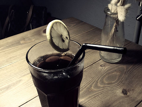 瓶子杯子（个人主页-ZMTU3ODI4MjA=） - 产品摄影 - 站酷设计师ccclll原创素材 - 站酷ZCOOL