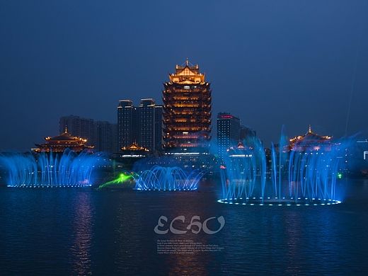 眉山-音乐喷泉的瞬间绽放