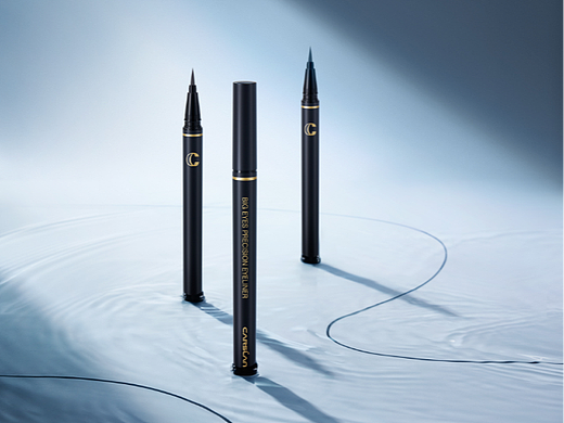 大眼睛精細(xì)眼線筆&纖細(xì)流暢眼線筆KV 產(chǎn)品拍攝（個(gè)人主頁-ZNjYyNzk5ODQ=） - 產(chǎn)品攝影 - 站酷設(shè)計(jì)師莊豐原創(chuàng)素材 - 站酷ZCOOL