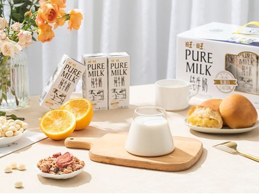 美食摄影/旺旺纯牛奶