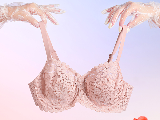 dobreva内衣静物摄影（个人主页-ZNjI1ODQ2ODA=） - 产品摄影 - 站酷设计师摄影小何原创素材 - 站酷ZCOOL