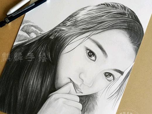 麒麟手绘素描肖像
