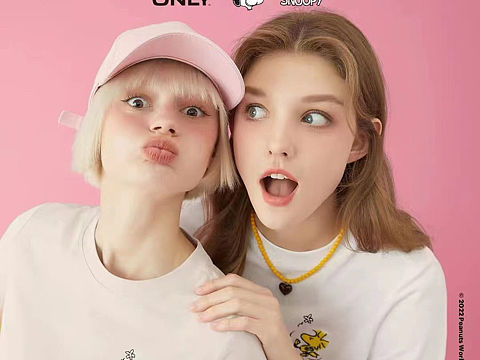 双人专辑特享（个人主页-ZNTkyOTA1MzI=） - 产品摄影 - 站酷设计师大涛模特经纪人原创素材 - 站酷ZCOOL