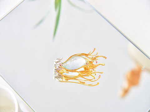珠宝翡翠，精灵！文案不会编，谢谢
